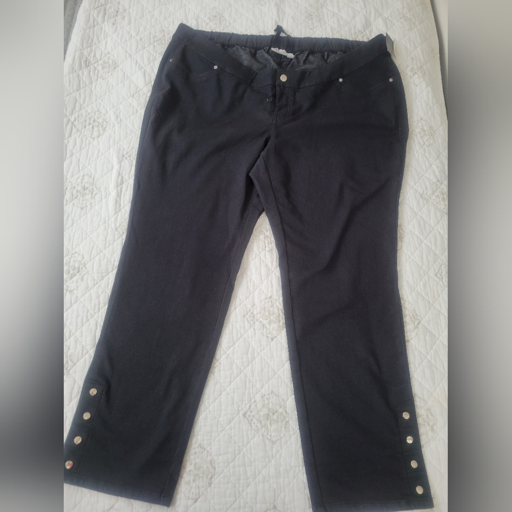 Denim & Co Adaptive Knit Slit Ankle Black Size 3X Wheelchair Pant A611536 NWOT
